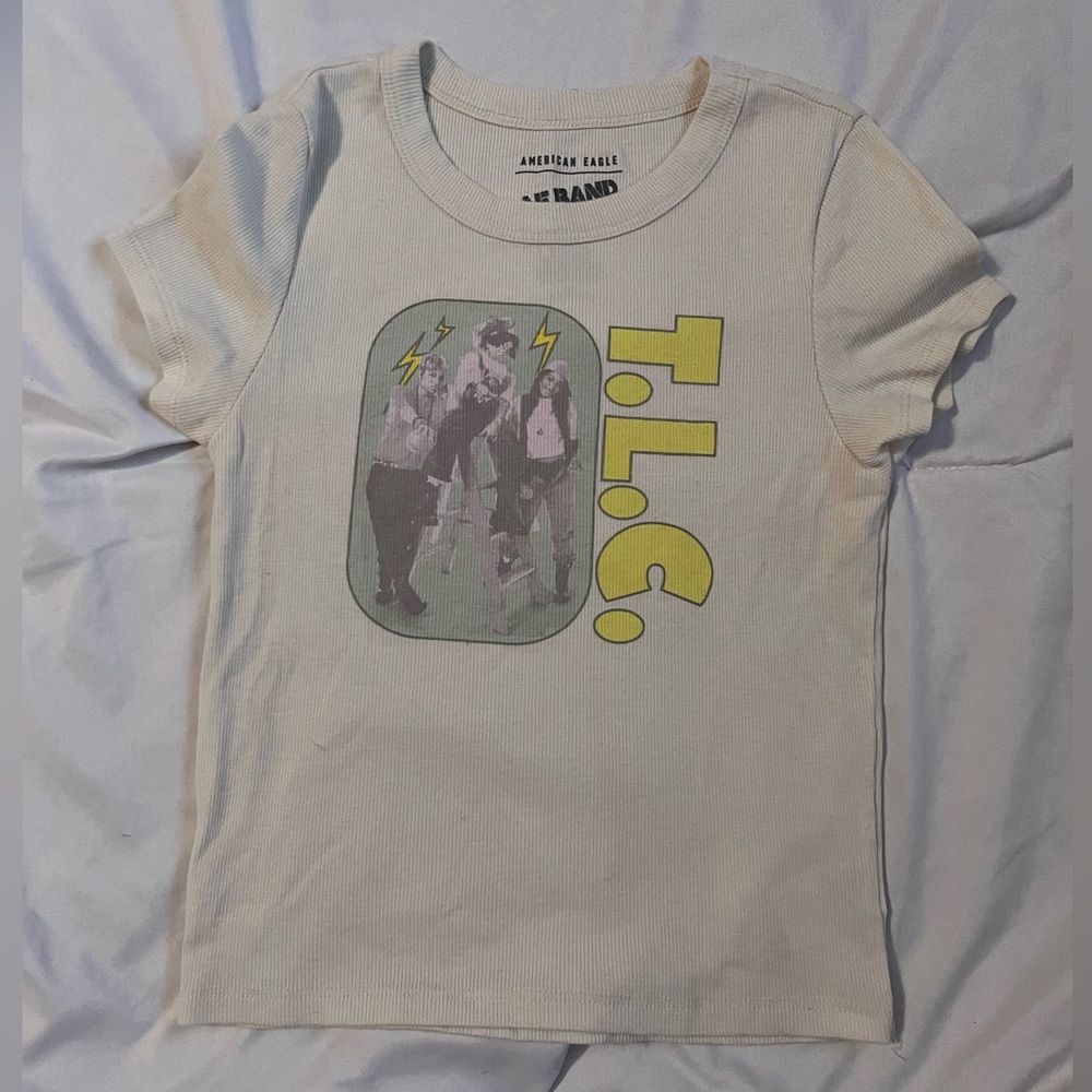 American Eagle Outfitters Tee - Cream with Yellow Graphic